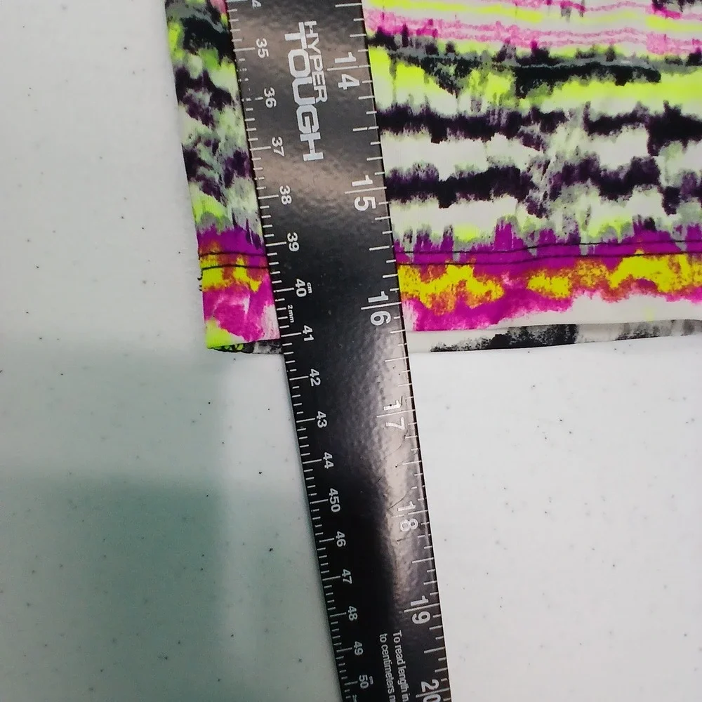 Nike Cropped Leggings Medium‎ Pink Neon Yellow Abstract Stripe Sporty Gym Capris